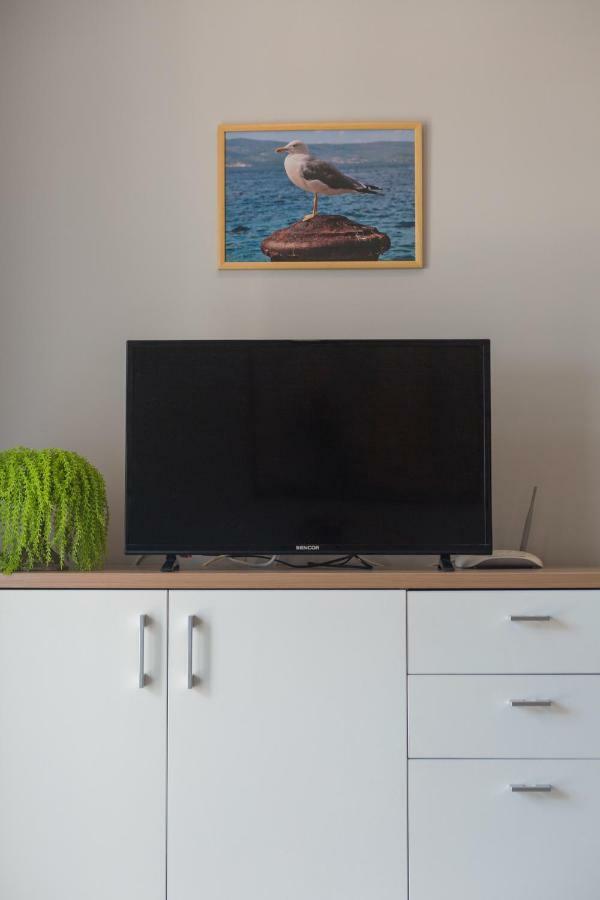Apartments Smokva Makarska Bagian luar foto
