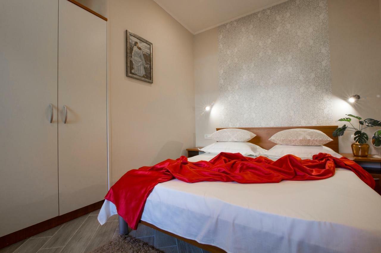 Apartments Smokva Makarska Ruang foto